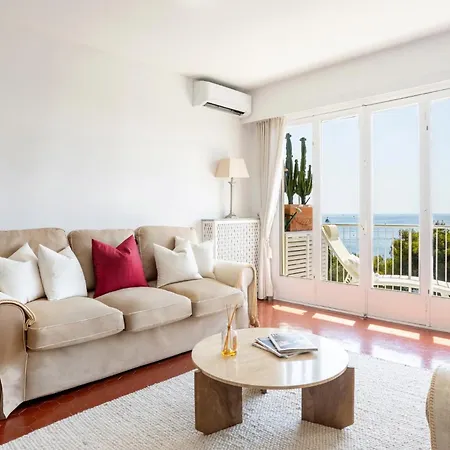 Premium Penthouse With Panoramic Sea View