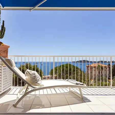 Daire Premium Penthouse With Panoramic Sea View Beaulieu-sur-Mer